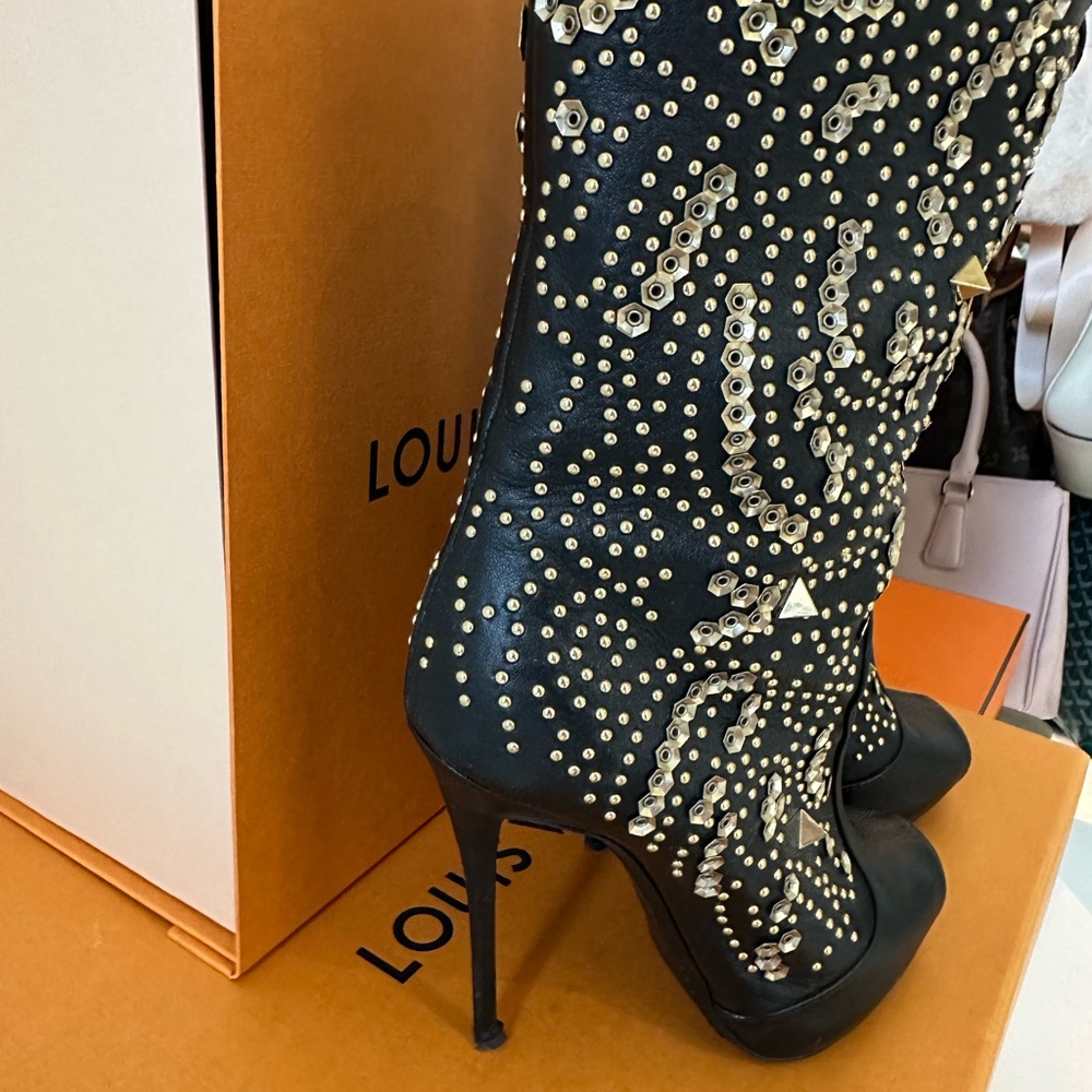 Giuseppe Zanotti Black and Gold Heeled western Boots gently used - Picture 8 of 10